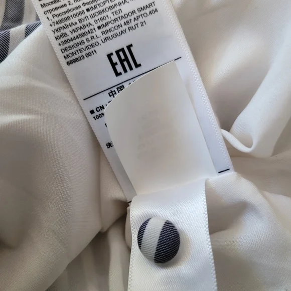 Bow neck dress - Picture 3 of 3